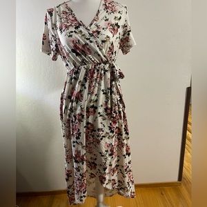 Maternity comfortable dress